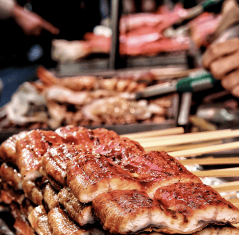 Tokyo: Tsukiji Market & Ginza Shopping Happy Guided Tour