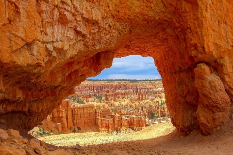 From Las Vegas: Zion and Bryce National Park Overnight Tour Shared Tour: Camping Option