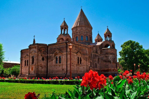 Yerevan: Echmiatsin St. Hripsime/Gayane, Stadsrondleiding Zvartnots