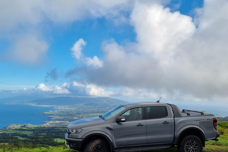 Sete Cidades&amp;Mosteiros Privat 4x4 halvdagsutflyktSete Cidades-Privat 4x4 halvdagstur