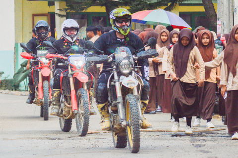 Jakarta: Guided Motorcycle Tour with Lunch and Coffee