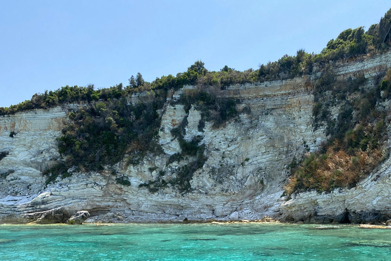 Parga: Iconic Paxos, Antipaxos & Blue Caves Cruise with Swim