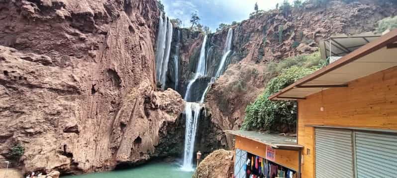 Excursion d'une journée aux cascades d'Ouzoud : visite guidée avec bateau - cascade