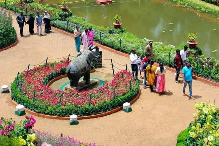 Tour della città di Bangalore: a piedi, palazzo e templiTour della città di Bangalore: a piedi, palazzi e templi