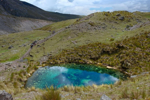 Cusco: Dia inteiro Ausangate + 7 lagos + Refeições