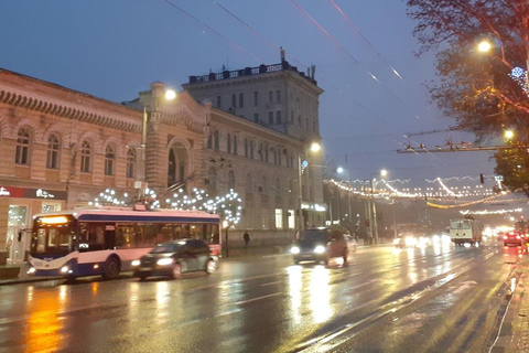 Chișinău City Walking Tour: Landmarks & Hidden Stories