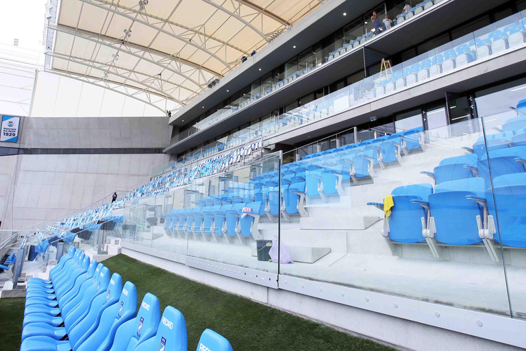 Budapest : Visite guidée du stade HidegkutiBudapest : Visite de groupe du stade Hidegkuti Nándor