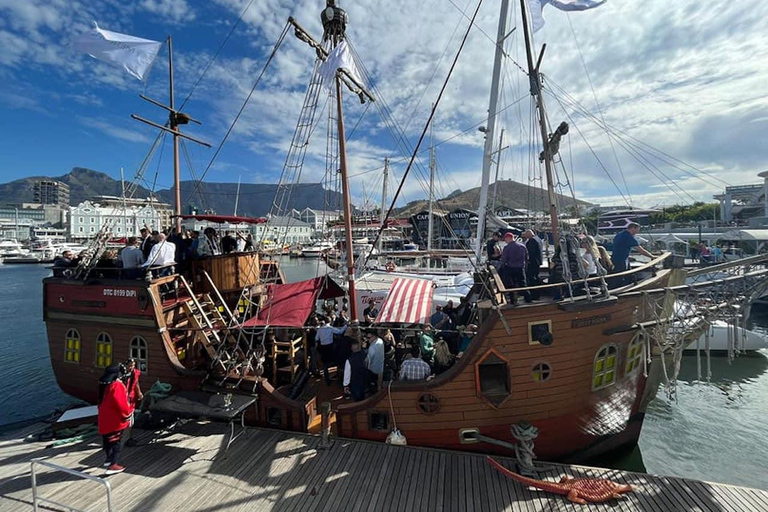 Cape Town: Jolly Roger Pirate Ship Cruise Daytime Experience