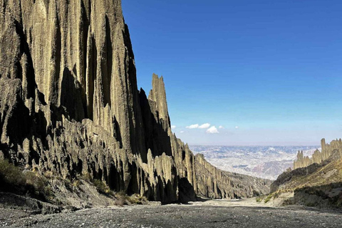 Exploring the Alaxpacha Viewpoint and the Valley of Souls