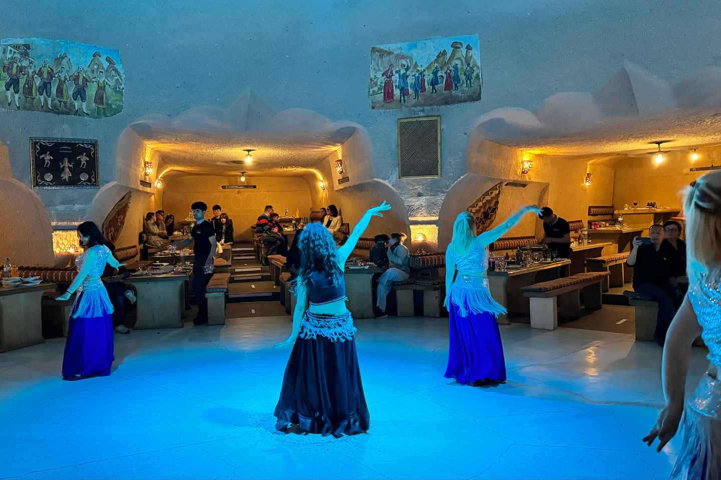 Turkish Night Show: Unlimited Alcohol, Dinner and Transfer