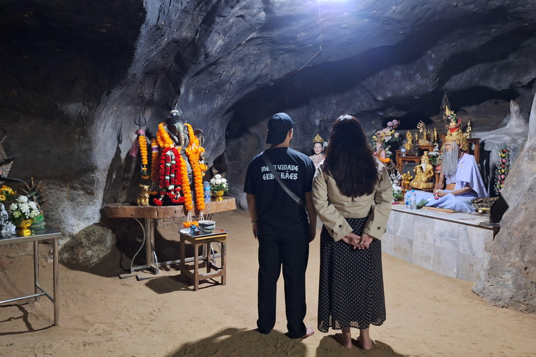 Khaolak: 3 Temples Tour with Meditation and Pagoda