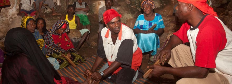 Visite de la grotte de Kuza, de la plage de Paje, de la grotte de Salaam, The Rock