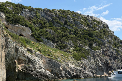 Golem to Grama Bay, Blue Cave & Secret Canyons by Speedboat Tirana/Golem: Grama Bay,Blue Cave & Hidden Bays by Speedboat