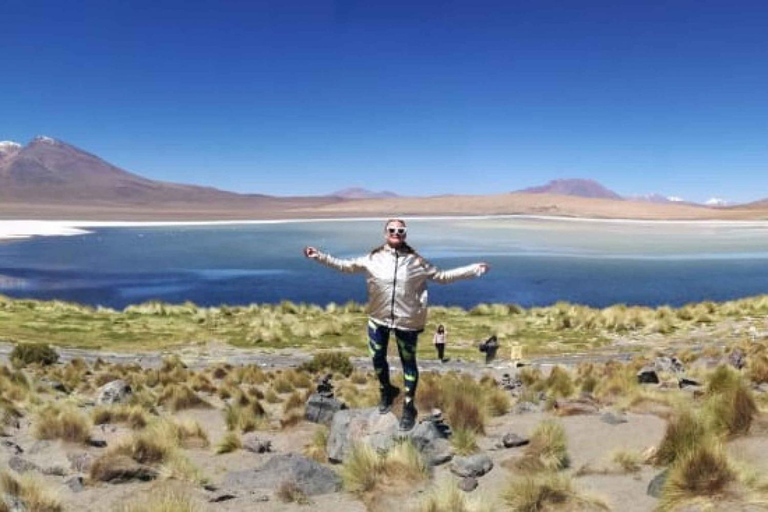 Excursión de 5 días a Uyuni y la Laguna Roja