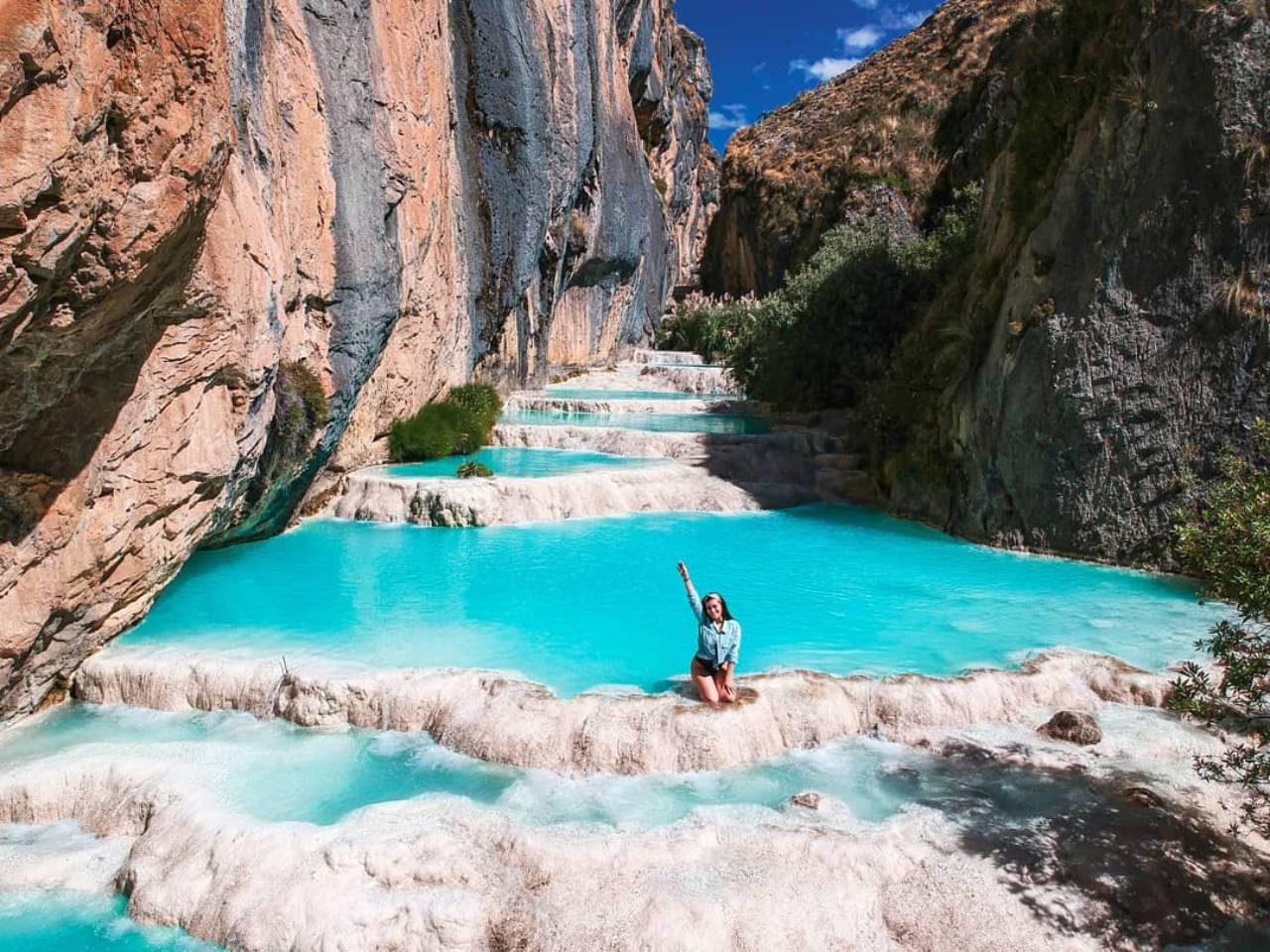 Besuche Millpu Turquoise Waters in Ayacucho
