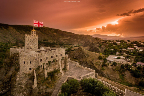 Vardzia. Lac Paravani, Khertvisi et château de Lomsia, RabatiPrivé