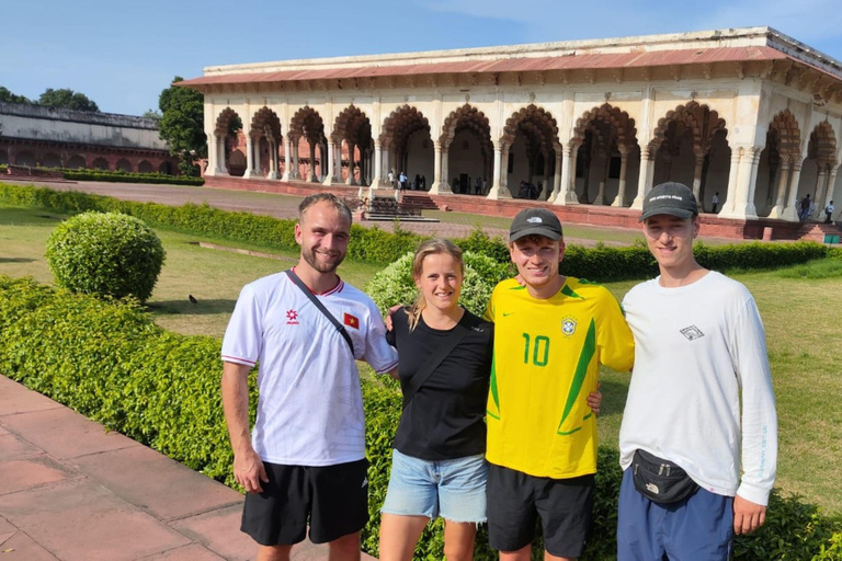 From Delhi: 3-Day Golden Triangle Delhi, Agra, & Jaipur Tour Private Tour with Transport & Guide services.