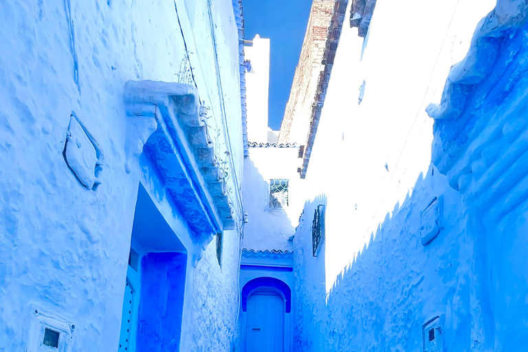 Au départ de Tanger : Excursion privée d&#039;une journée dans la ville bleue.Excursion privée d&#039;une journée dans la ville bleue