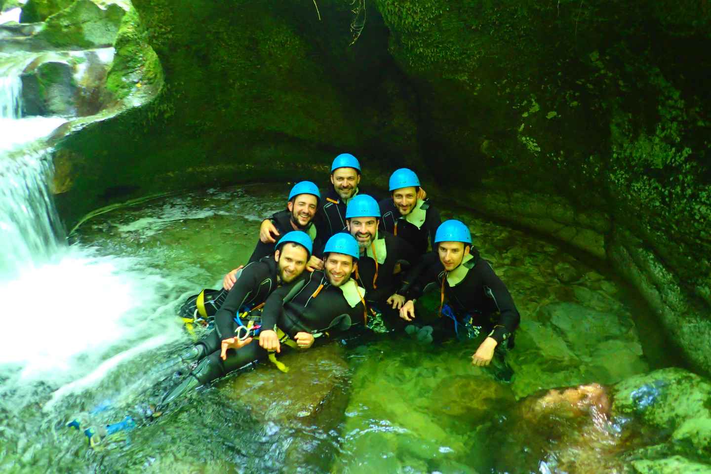 Discovery of The Upper Part Of Furon Canyon