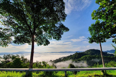 Da Khao Lak: Tour dell&#039;alba di Khao Khai Nui in fuoristrada con prima colazione