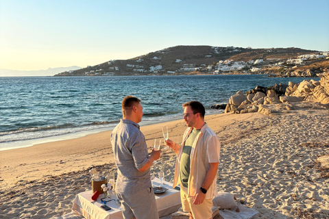 Mykonos: Luxury Sunset Picnic with Wine & Sea Views