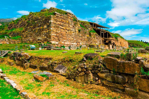 De Ancash: Excursão a Chavin de Huantar + entrada