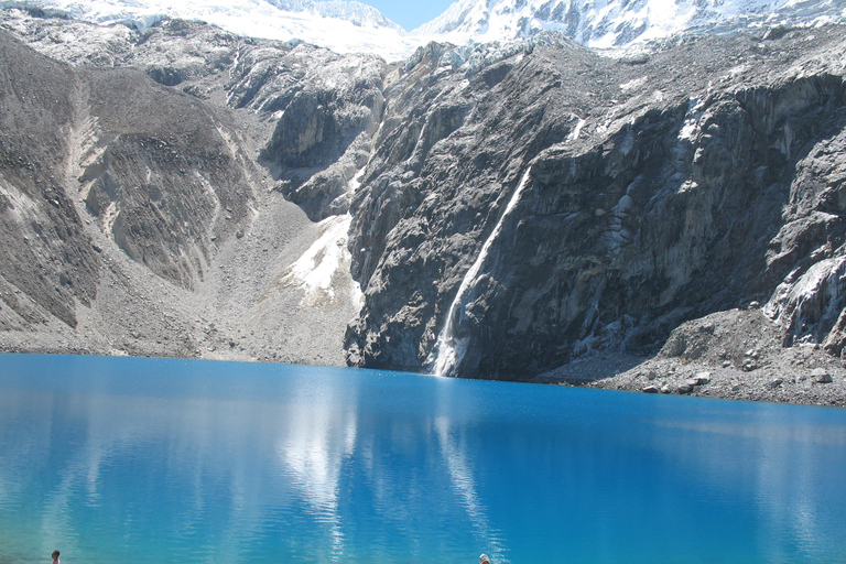 From Huaraz: 3-Day Llanganuco Lakes and Lake 69 Trek