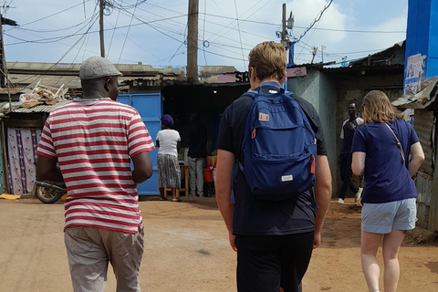 Nairobi: Halbtagestour durch den Kibera-Slum mit einem Sozialunternehmer