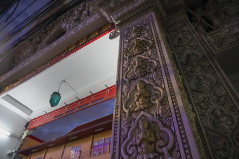 Bangkok Night Foodie Tour in China Town