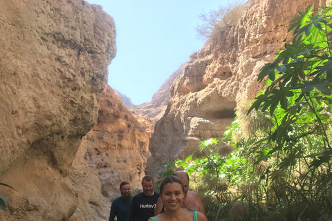 Joyas ocultas de Omán: Wadi Shab, el sumidero de Bimmah y la presa de Dayqah