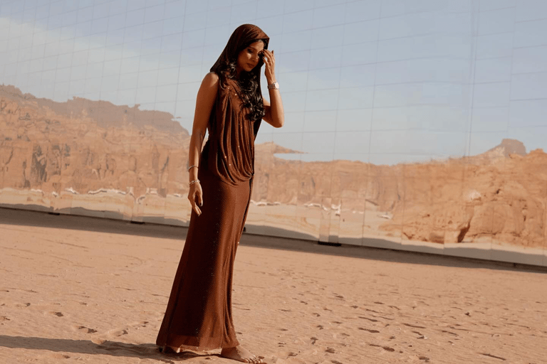 AlUla: Private Luxury Photo Session at Maraya AlUla