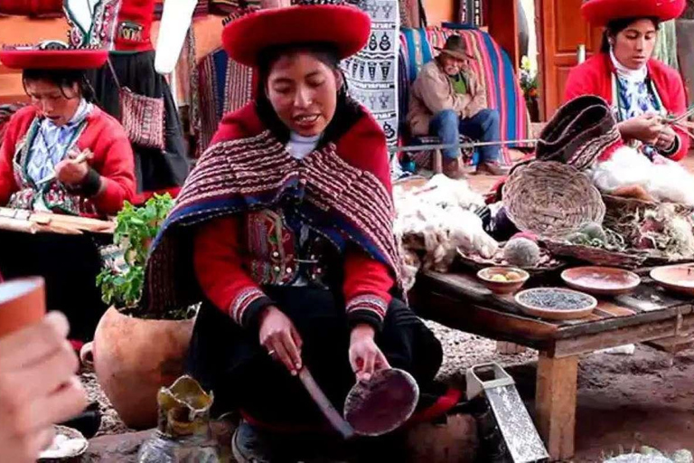 Chinchero, Maras & Moray + Picnic with llamas