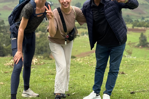Addis Ababa: Mount Entoto Hike, Injera & Hyena Experience