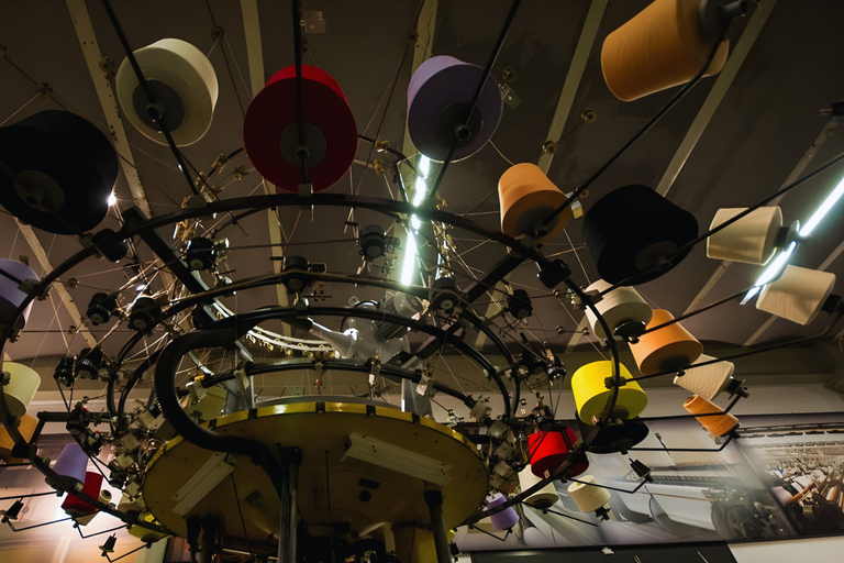 Łódź: Textile Museum Private Guided Tour