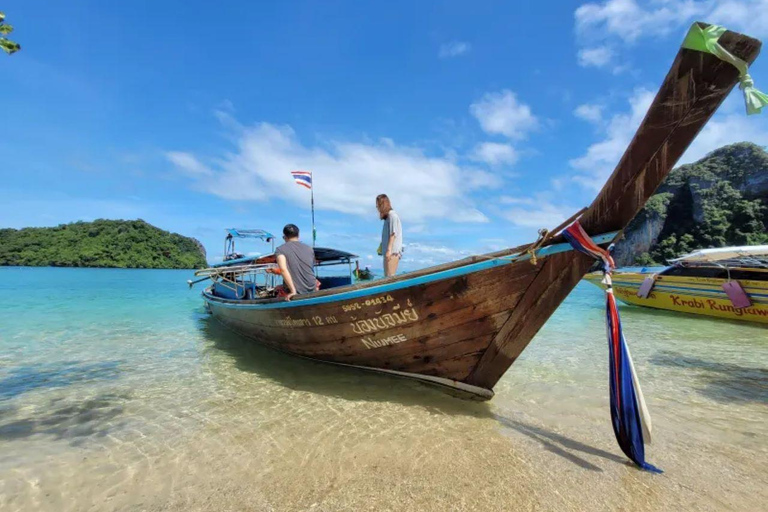 Passeio de barco particular pela ilha de Krabi HongPasseio pela ilha de Krabi Hong em um barco particular de cauda longa