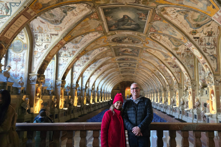 Munich Your Way: Private Tour with Official Guide 2,5 hours in English, German or Spanish