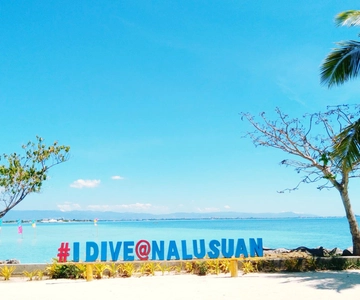 Mactan: Cebu Island Hopping Boat Tour with Lunch
