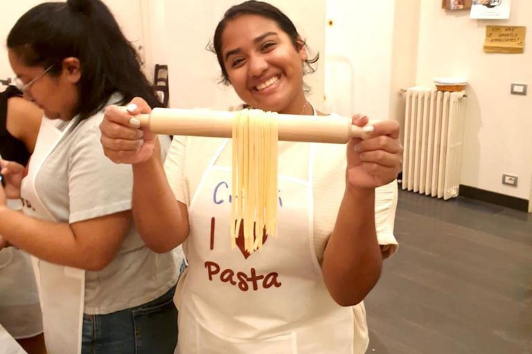 Florence: Pasta Making Class with Wine, Limoncello, and Cake