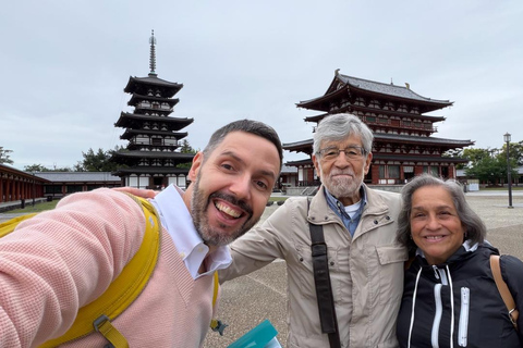 Private sightseeing tour of Nara in Spanish with pick-up from your hotel in Osaka or Kyoto 6-Hour Private Tour in Spanish