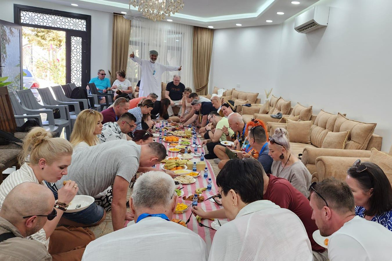 From Muscat: Authentic Omani Dinner with a Local Family