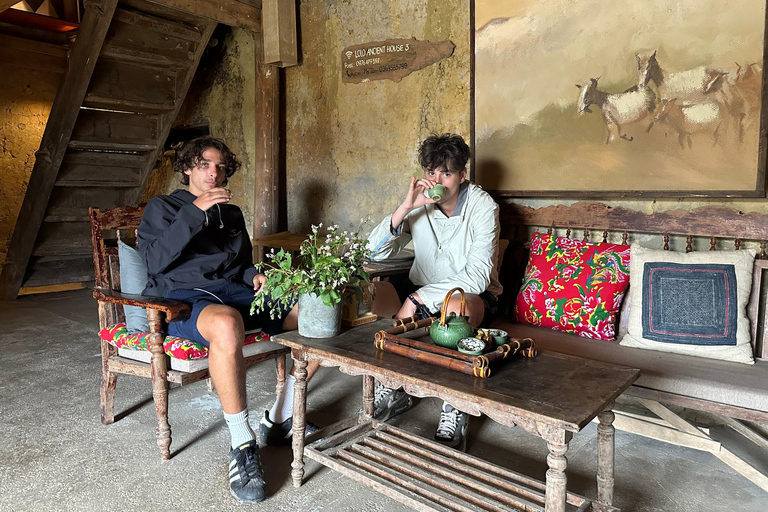 Giro di Ha Giang: Tour di 4 giorni in moto a guida autonoma - SENZA BUS