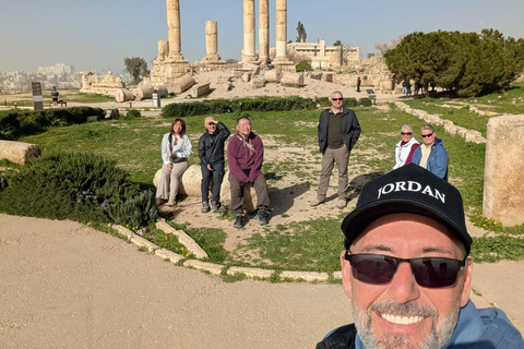 Amman: Private City Highlights & Authentic Local Food Tour