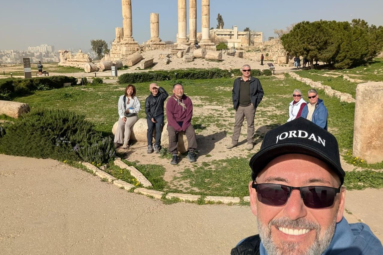 Amman: Private City Highlights & Authentic Local Food Tour