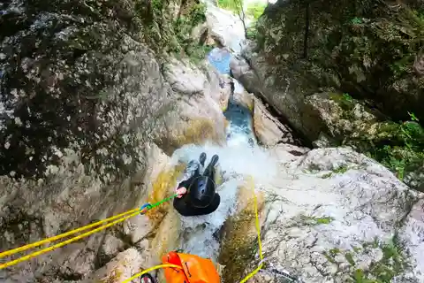 Bovec: Aventura de barranquismo 100% inolvidable + fotos GRATIS