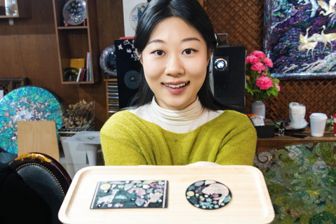 Seoul: Bukchon Najeonchilgi Mother-of-Pearl Handicraft Class