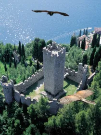 Varenna: Castello di Vezio Entry Ticket
