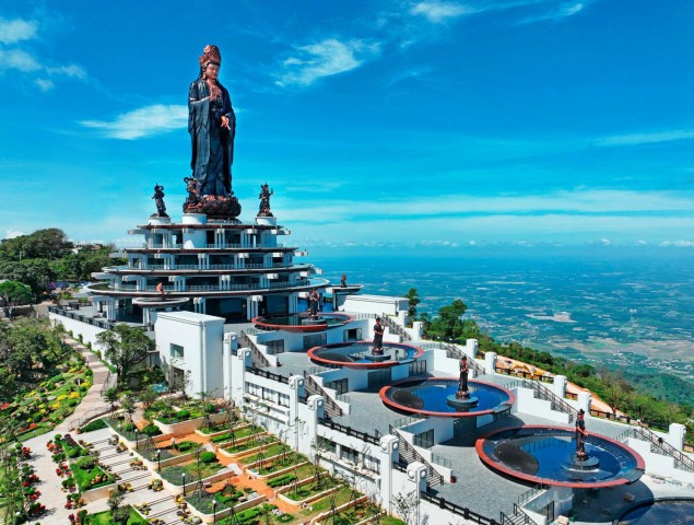 Visit Ho Chi Minh Black Virgin Mountain & Cao Dai Temple Tour in Ho Chi Minh City