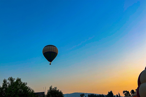 From Mexico City: Fly over Teotihuacan in a hot air balloon From CDMX: Fly over Teotihuacan in a balloon
