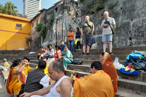 Mumbai Slum Tour & City Sightseeing with Pickup, Car & Guide Half-Day Private Sightseeing Tour