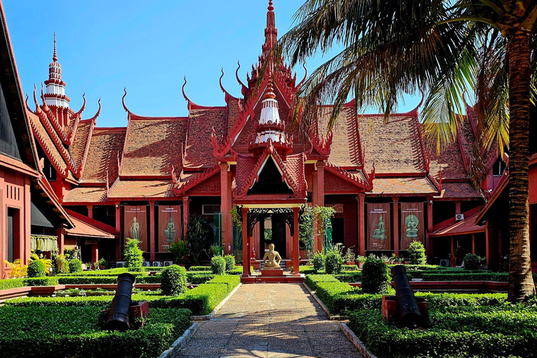 Phnom Penh : Visite privée en tuk-tuk avec un guide anglophone